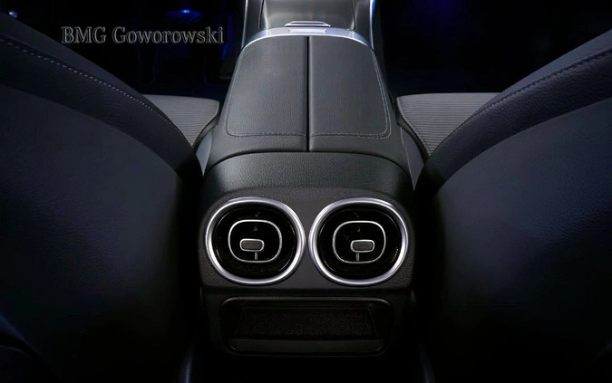 Mercedes-Benz Klasa C cena 185900 przebieg: 51800, rok produkcji 2021 z Skępe małe 254